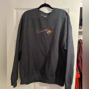 Men’s Nike Swoosh Avengers Crewneck